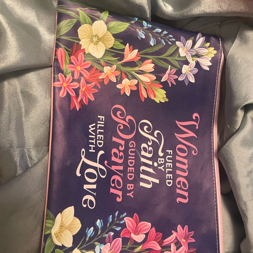 Source Unknown Floral Faith Cosmetic Bag - Purple and Pink